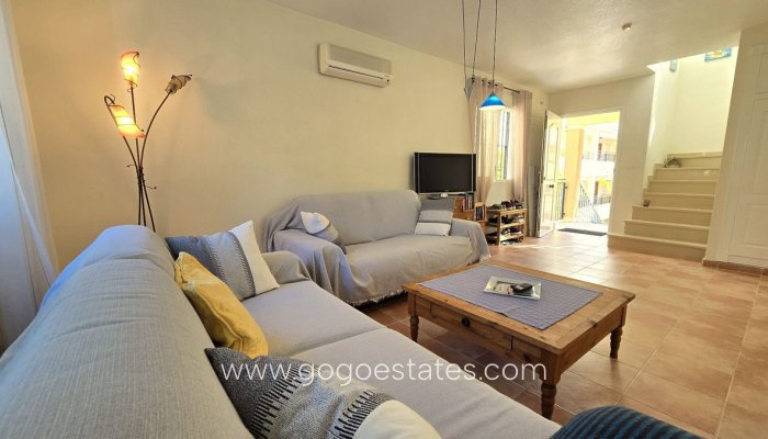 Te koop - Huis - Vrijstaande Villa - Orihuela - Orihuela Centro