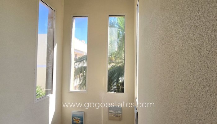 Te koop - Huis - Vrijstaande Villa - Orihuela - Orihuela Centro