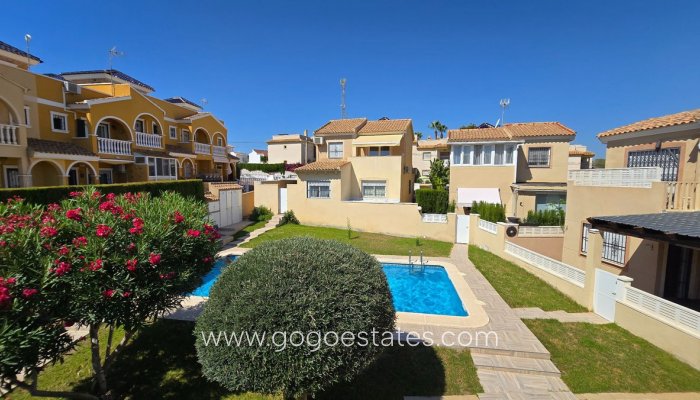 Te koop - Huis - Vrijstaande Villa - Orihuela - Orihuela Centro