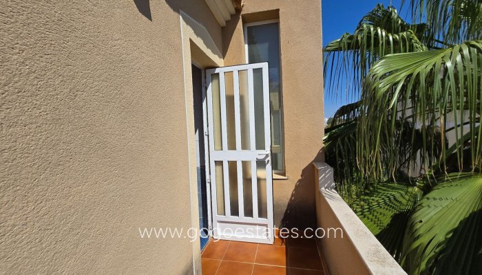 Te koop - Huis - Vrijstaande Villa - Orihuela - Orihuela Centro