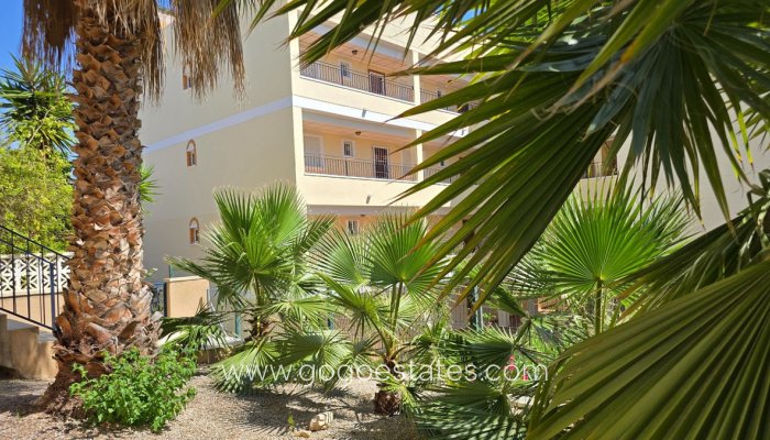 Te koop - Huis - Vrijstaande Villa - Orihuela - Orihuela Centro