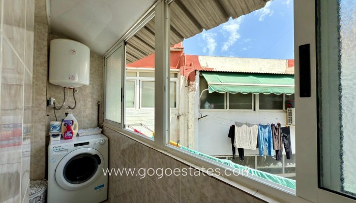 Te koop - Appartement - Appartement op de middelste verdieping - Alicante - Alicante Centro