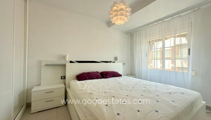 Te koop - Appartement - Appartement op de middelste verdieping - Alicante - Alicante Centro