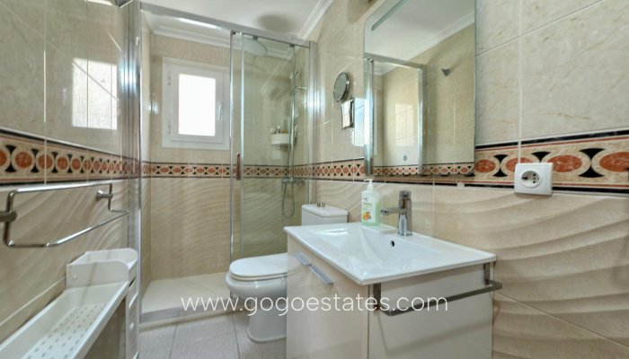 Te koop - Appartement - Appartement op de middelste verdieping - Alicante - Alicante Centro