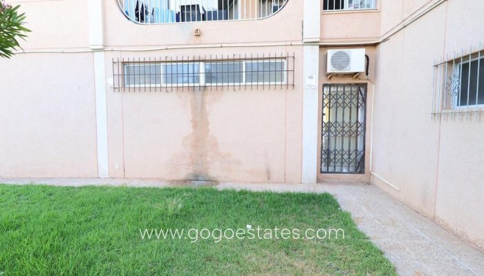 Te koop - Commercieel - Commerciële Ruimten - Orihuela - La Zenia