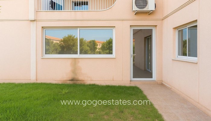 Te koop - Commercieel - Commerciële Ruimten - Orihuela - La Zenia