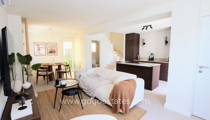 Te koop - Huis - Halfvrijstaande woning - Orihuela - Los Altos