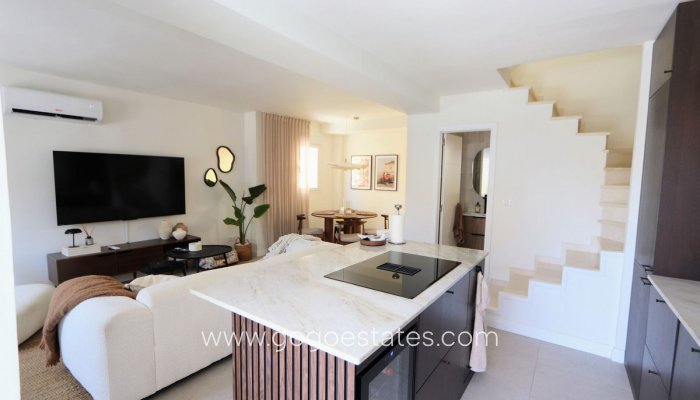 Te koop - Huis - Halfvrijstaande woning - Orihuela - Los Altos