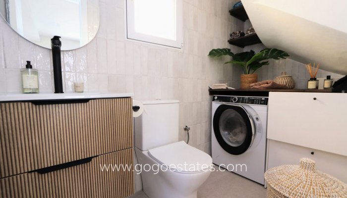 Te koop - Huis - Halfvrijstaande woning - Orihuela - Los Altos