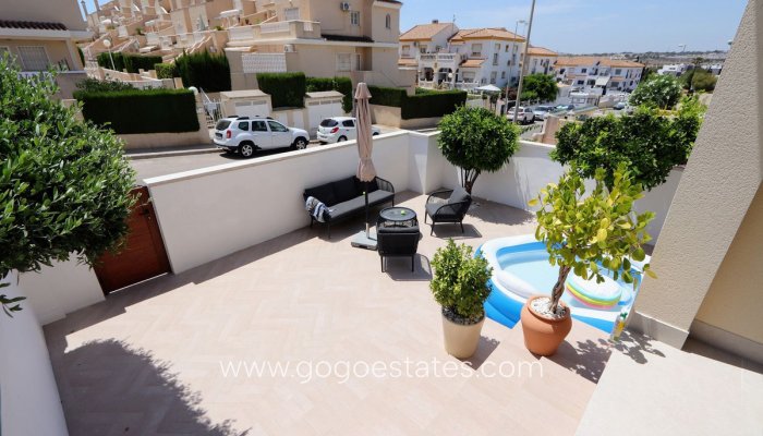 Te koop - Huis - Halfvrijstaande woning - Orihuela - Los Altos