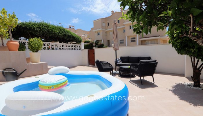 Te koop - Huis - Halfvrijstaande woning - Orihuela - Los Altos