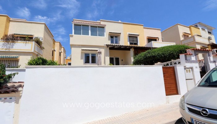 Te koop - Huis - Halfvrijstaande woning - Orihuela - Los Altos