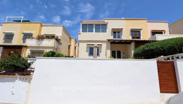 Te koop - Huis - Halfvrijstaande woning - Orihuela - Los Altos