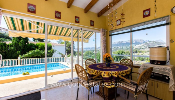 Te koop - Huis - Vrijstaande Villa - Calpe - Calpe Centro