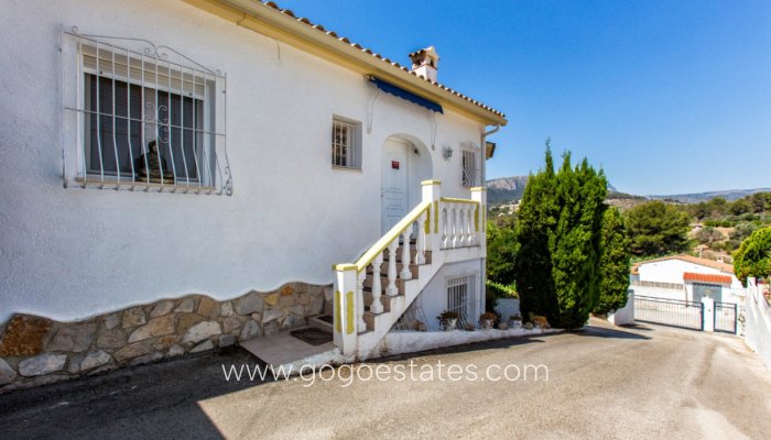 Te koop - Huis - Vrijstaande Villa - Calpe - Calpe Centro