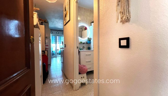 Te koop - Appartement - Studio op de middelste verdieping - Torrevieja - Torrevieja Centro