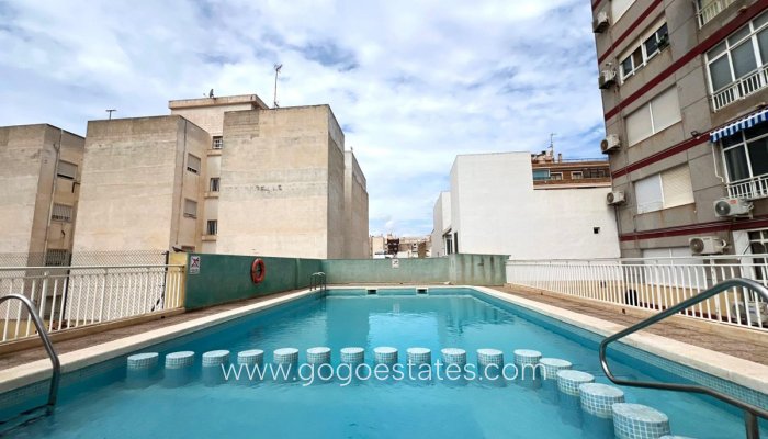 Te koop - Appartement - Studio op de middelste verdieping - Torrevieja - Torrevieja Centro