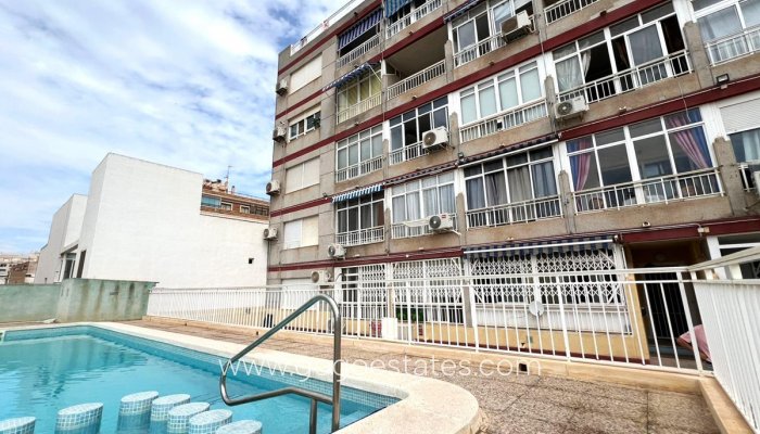 Te koop - Appartement - Studio op de middelste verdieping - Torrevieja - Torrevieja Centro