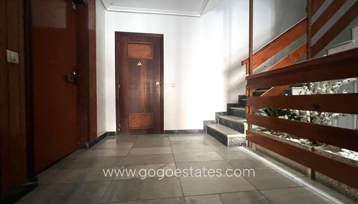 Te koop - Appartement - Studio op de middelste verdieping - Torrevieja - Torrevieja Centro