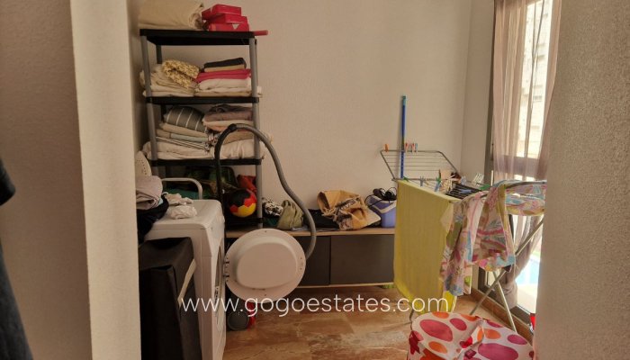 Te koop - Appartement - Appartement op de middelste verdieping - Torrevieja - Torrevieja Centro