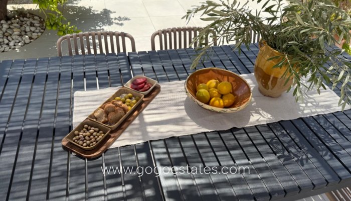 Te koop - Huis - Vrijstaande Villa - Torrevieja - Torrevieja Centro