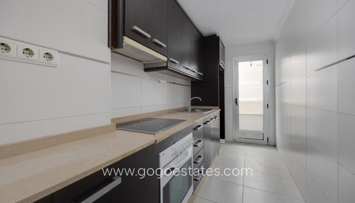Te koop - Appartement - Appartement op de middelste verdieping - Torrevieja - Torrevieja Centro