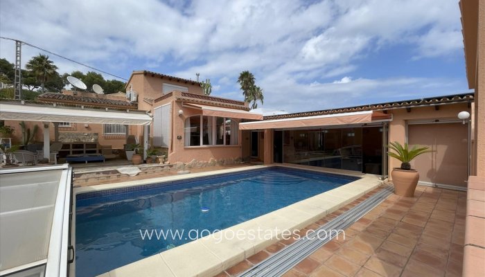 Te koop - Huis - Vrijstaande Villa - Teulada - Moraira