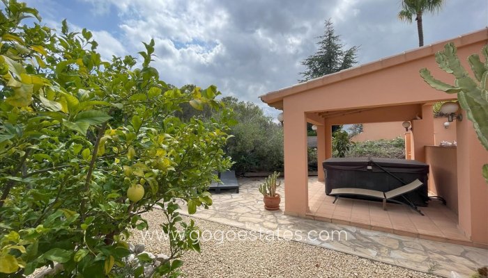 Te koop - Huis - Vrijstaande Villa - Teulada - Moraira