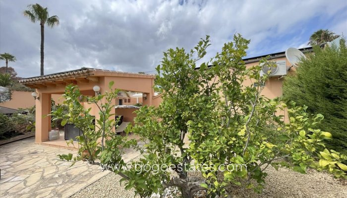 Te koop - Huis - Vrijstaande Villa - Teulada - Moraira