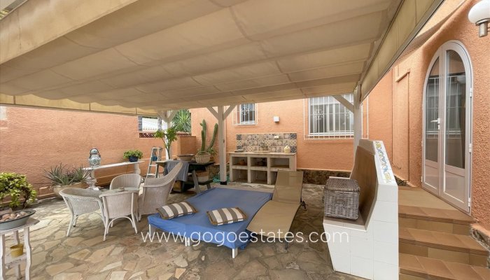 Te koop - Huis - Vrijstaande Villa - Teulada - Moraira