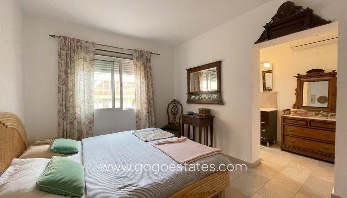 Te koop - Huis - Vrijstaande Villa - Teulada - Moraira