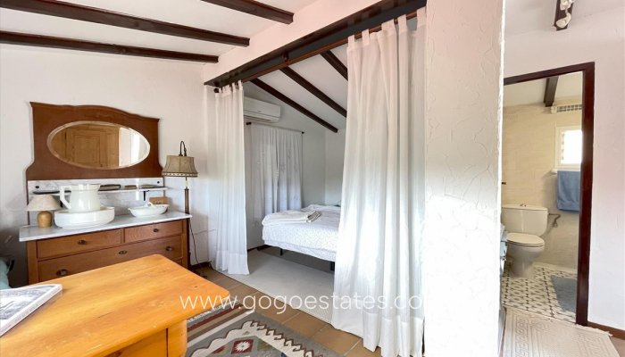 Te koop - Huis - Vrijstaande Villa - Teulada - Moraira