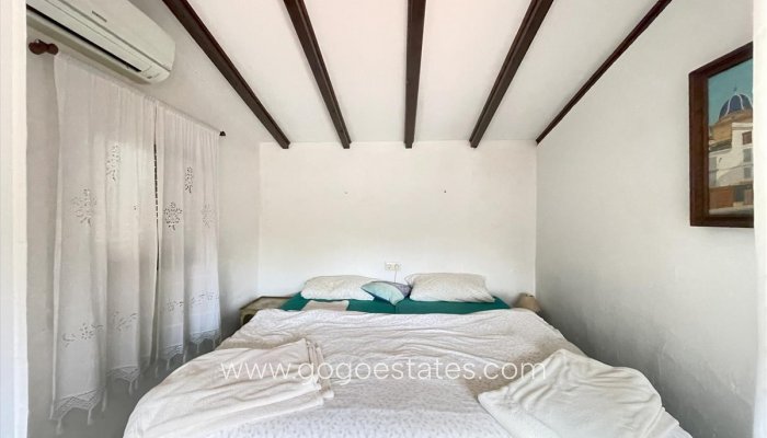 Te koop - Huis - Vrijstaande Villa - Teulada - Moraira