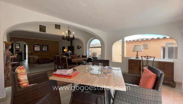 Te koop - Huis - Vrijstaande Villa - Teulada - Moraira