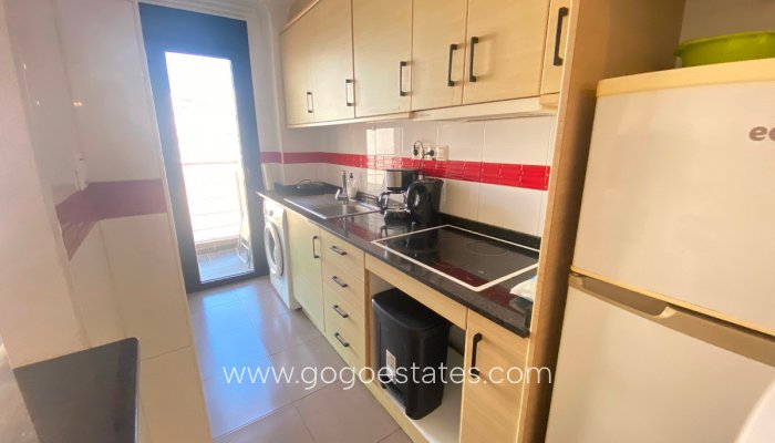 Te koop - Appartement - Appartement op de middelste verdieping - Torrevieja - Torrevieja Centro