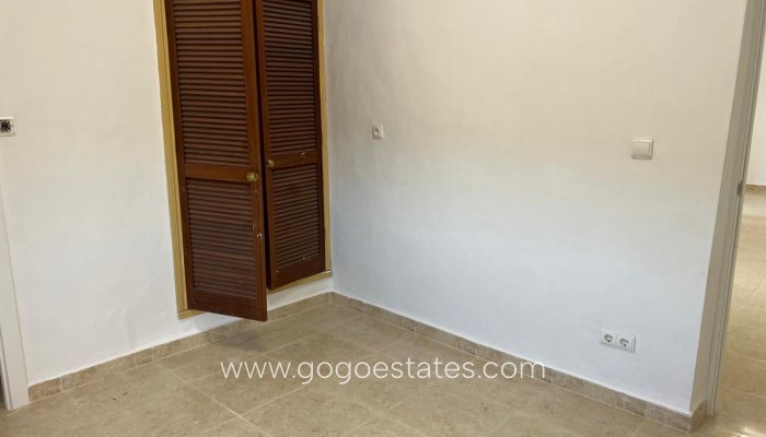 Te koop - Huis - Vrijstaande Villa - Jalon - La Solana