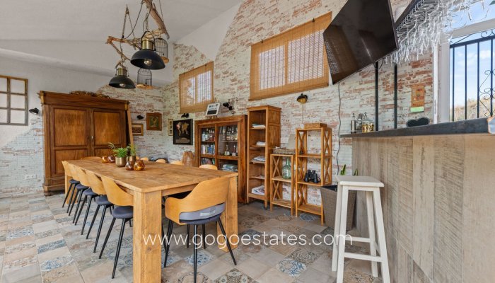 Te koop - Commercieel - Aparthotel - San Vicente del Raspeig - San Vicente del Raspeig Centro