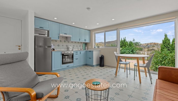 Te koop - Commercieel - Aparthotel - San Vicente del Raspeig - San Vicente del Raspeig Centro