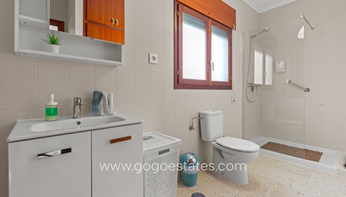 Te koop - Commercieel - Aparthotel - San Vicente del Raspeig - San Vicente del Raspeig Centro