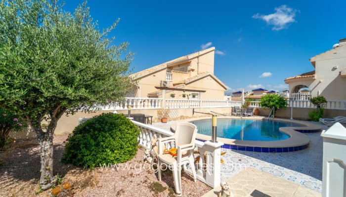 Te koop - Huis - Vrijstaande Villa - Rojales - Benimar