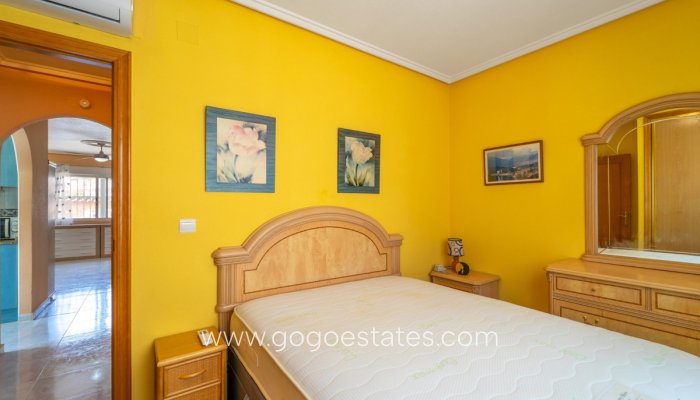 Te koop - Huis - Vrijstaande Villa - Rojales - Benimar