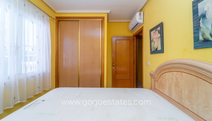 Te koop - Huis - Vrijstaande Villa - Rojales - Benimar