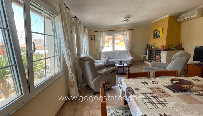 Venta - Casa - Chalet Independiente - Benijofar