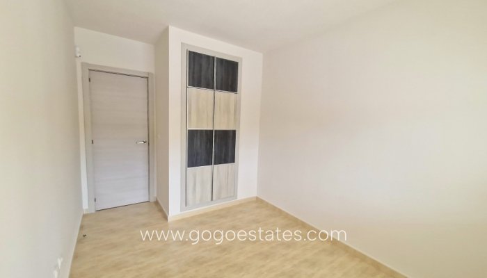 Te koop - Huis - Halfvrijstaande woning - La Nucía - La Nucia Centro