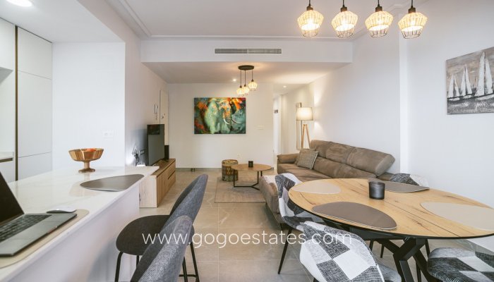 Te koop - Appartement - Appartement op de middelste verdieping - Torrevieja - Playa del Cura