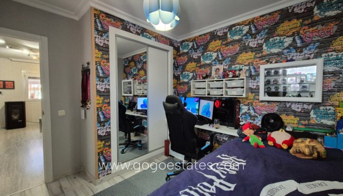 Te koop - Huis - Stadswoning - Torrevieja - Torrevieja Centro