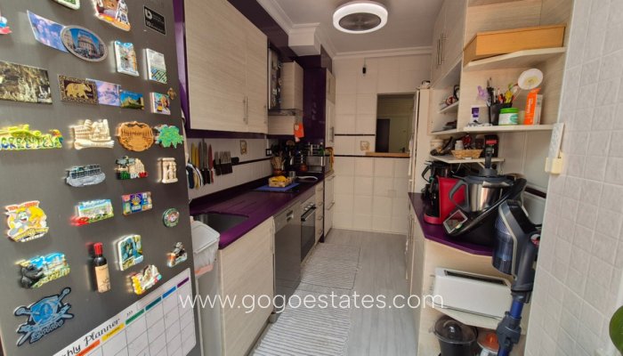 Te koop - Huis - Stadswoning - Torrevieja - Torrevieja Centro