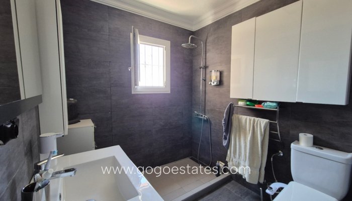 Te koop - Huis - Stadswoning - Torrevieja - Torrevieja Centro