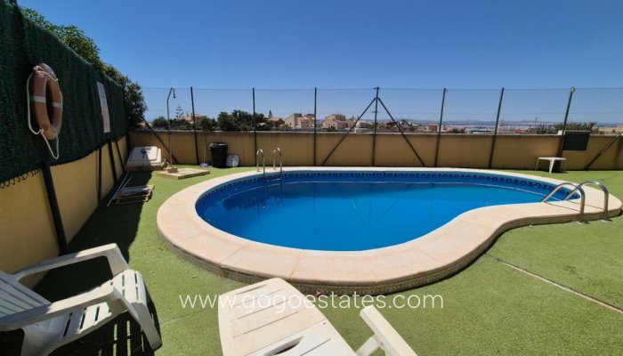 Te koop - Huis - Stadswoning - Torrevieja - Torrevieja Centro