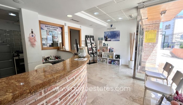 Te koop - Commercieel - Overig - Orihuela - Villamartin